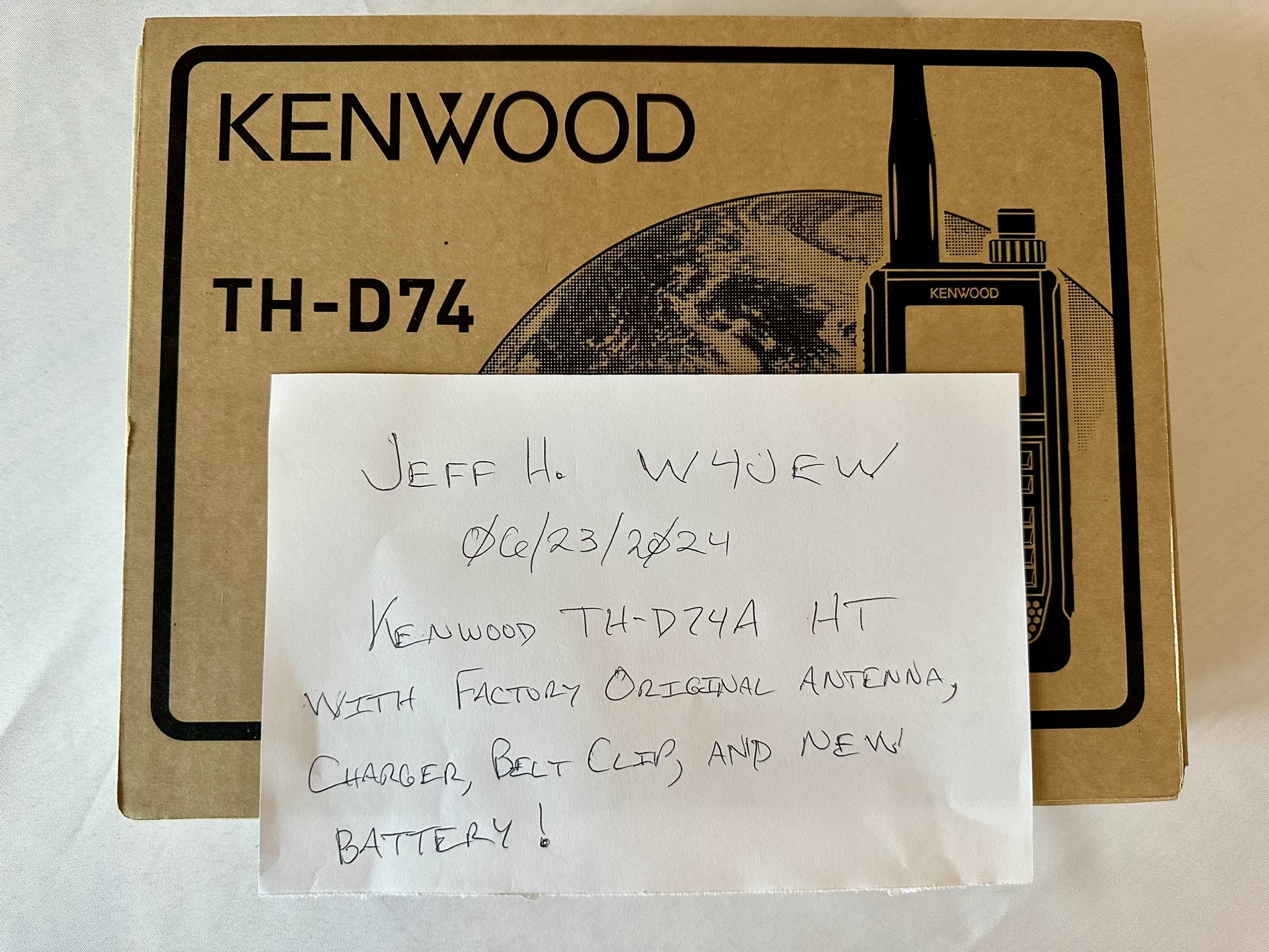 Kenwood TH-D74A - Closed Box