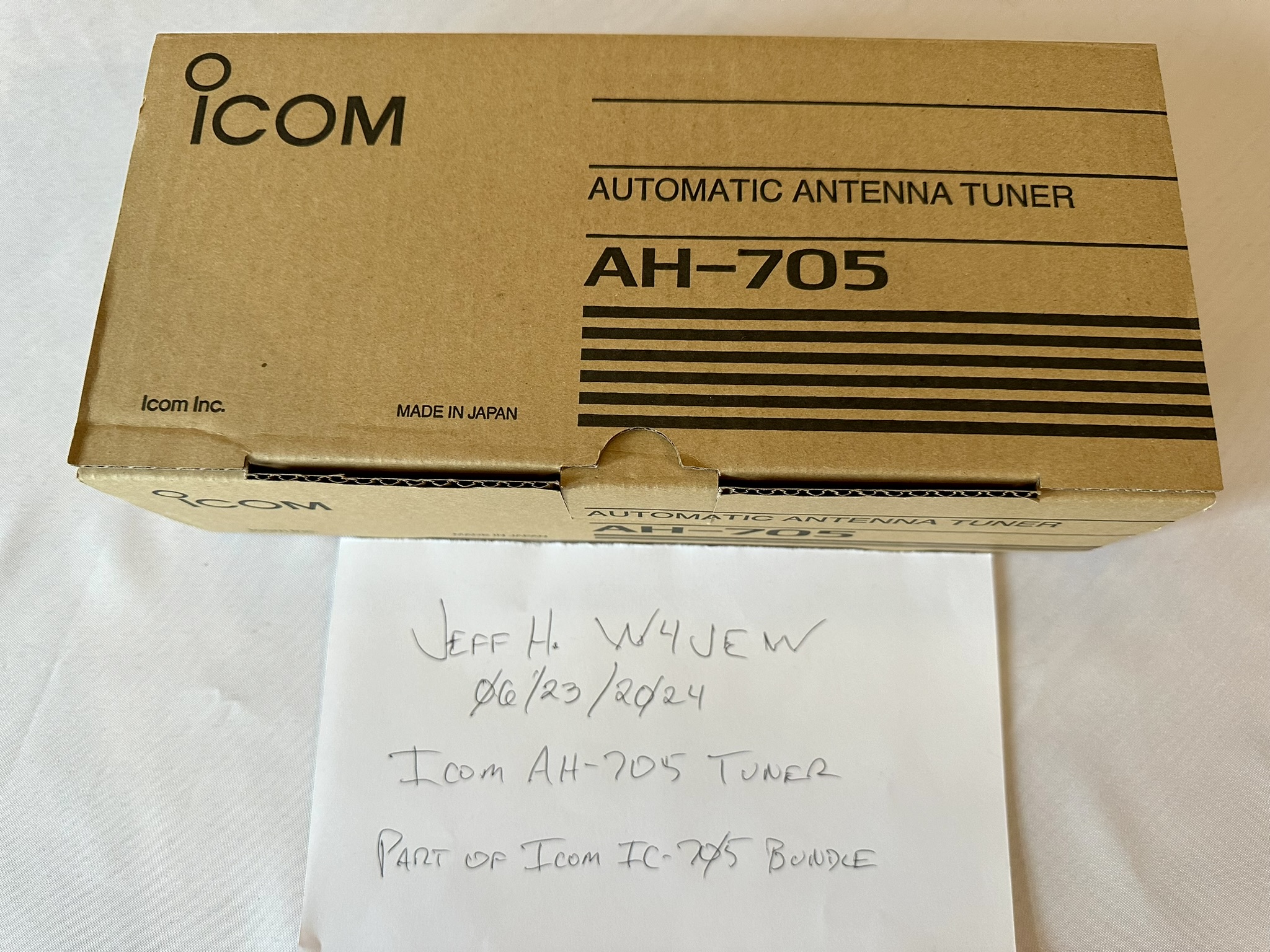 Icom AH-705 Tuner - Closed Box